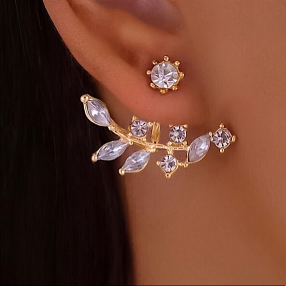 ⚜️𝟯𝟬%𝗢𝗙𝗙 𝗯𝘂𝗻𝗱𝗹𝗲𝘀 𝟯+⚜️ NEW Floral Rhinestone Jacket Earrings - Picture 3 of 16
